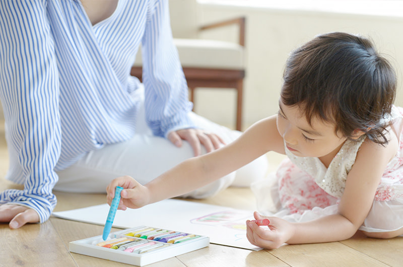 親権者は父親よりも母親が優先される傾向にあります